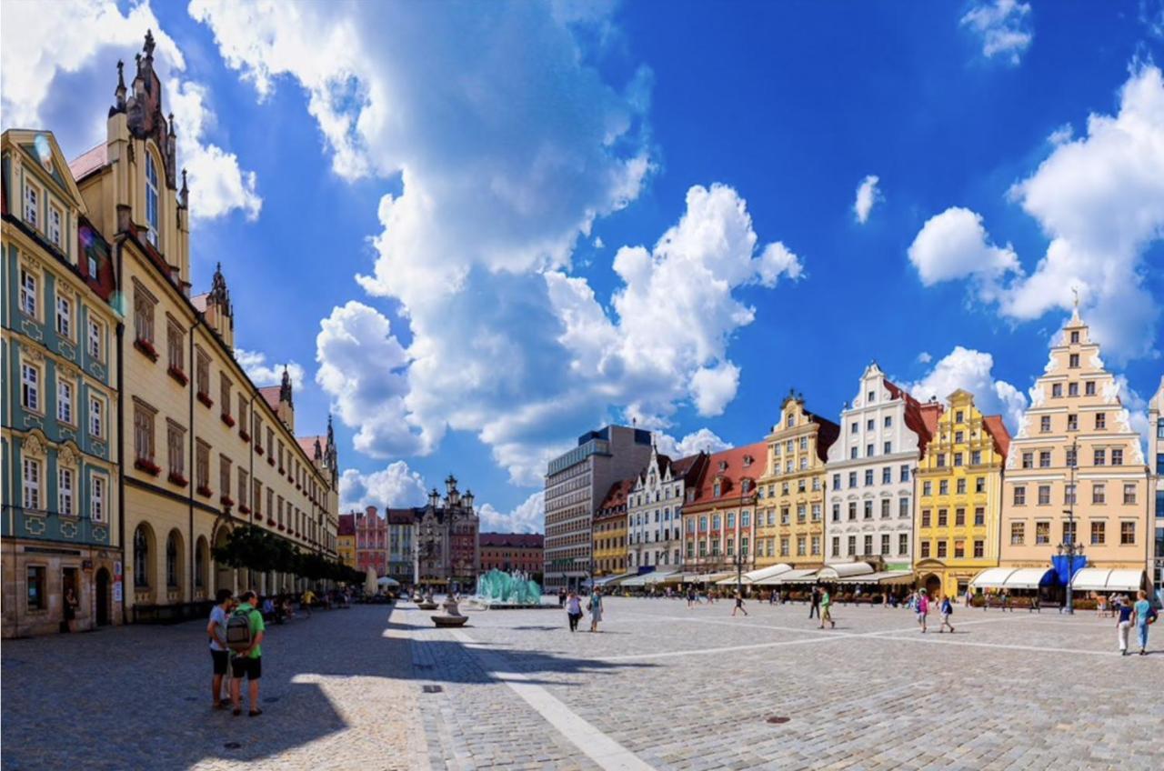 Klimatyczny Apartament Przy Rynku 弗罗茨瓦夫 外观 照片