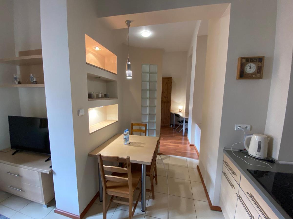 Klimatyczny Apartament Przy Rynku 弗罗茨瓦夫 外观 照片