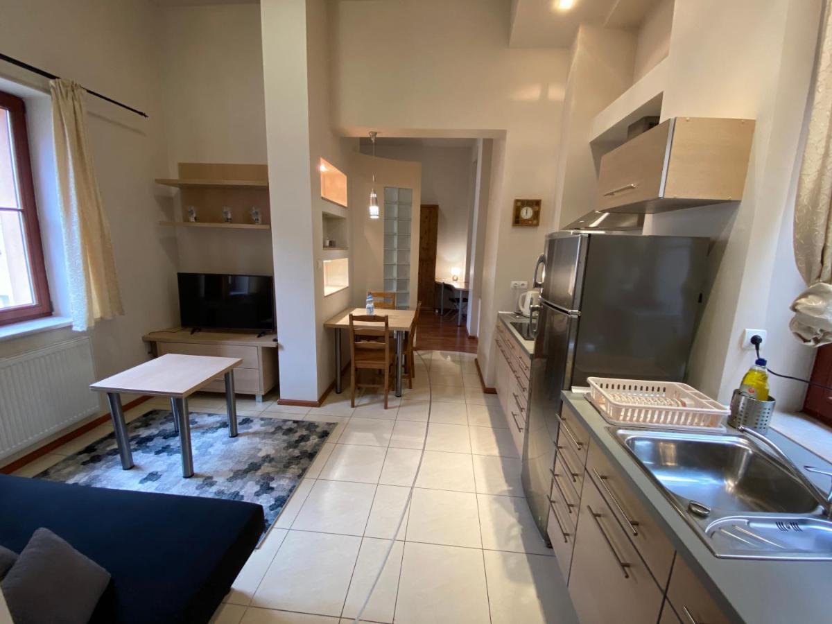 Klimatyczny Apartament Przy Rynku 弗罗茨瓦夫 外观 照片