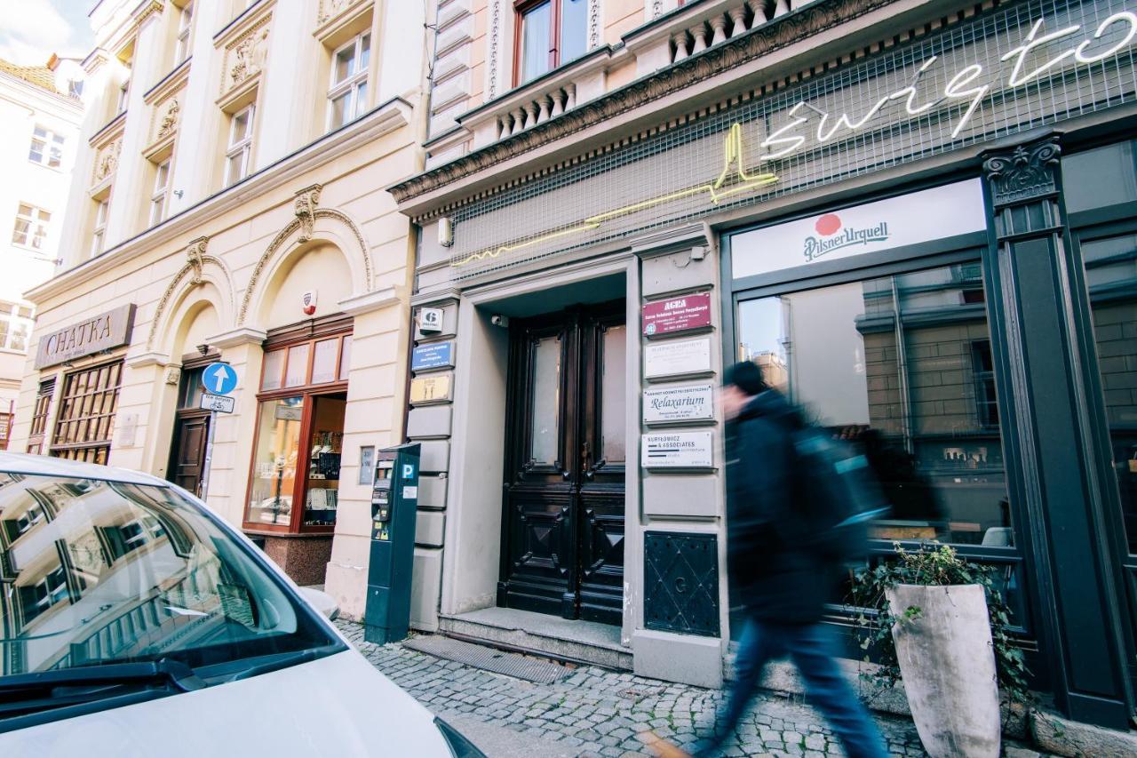 Klimatyczny Apartament Przy Rynku 弗罗茨瓦夫 外观 照片