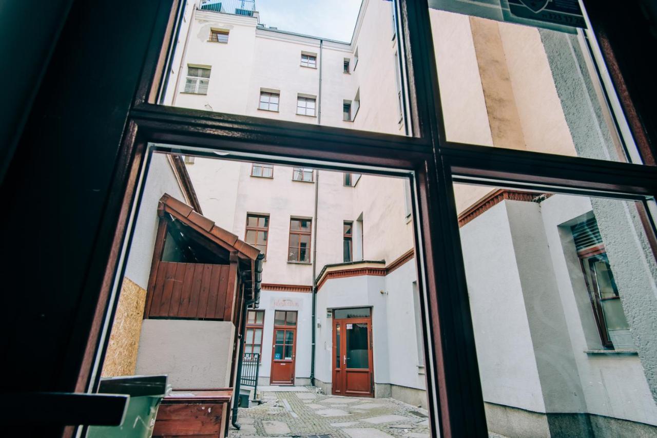 Klimatyczny Apartament Przy Rynku 弗罗茨瓦夫 外观 照片