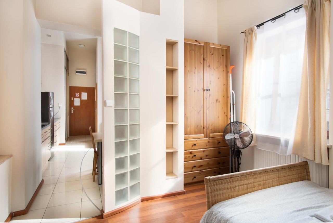 Klimatyczny Apartament Przy Rynku 弗罗茨瓦夫 外观 照片
