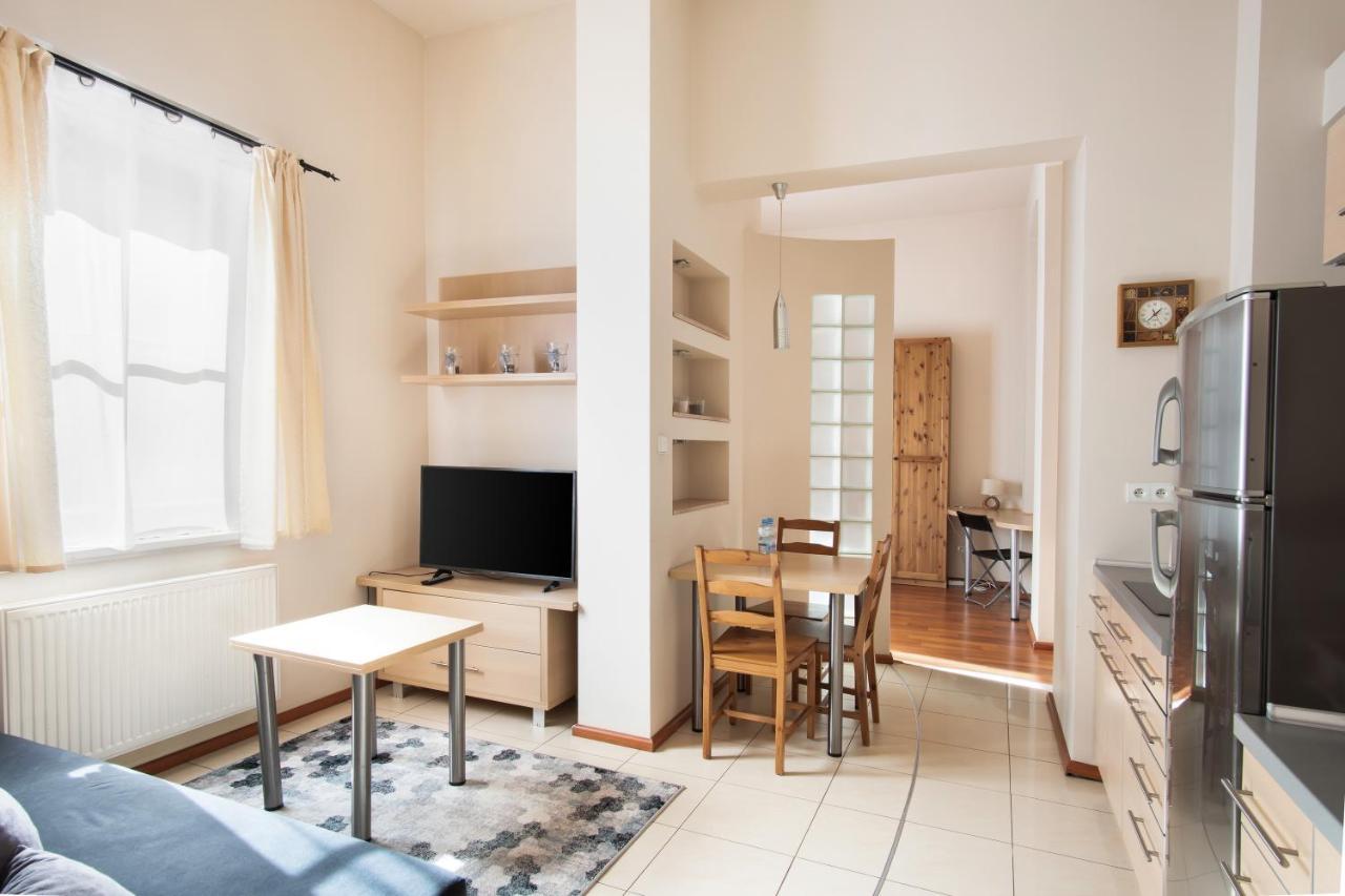 Klimatyczny Apartament Przy Rynku 弗罗茨瓦夫 外观 照片